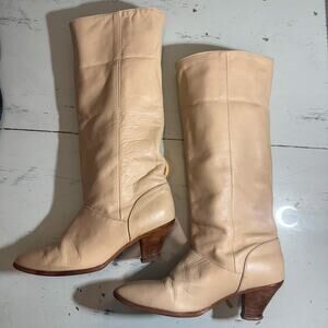 Rare Frye Vintage Cream Leather Pointed Toe Kitten Heel Tall Boots Women 9.5M